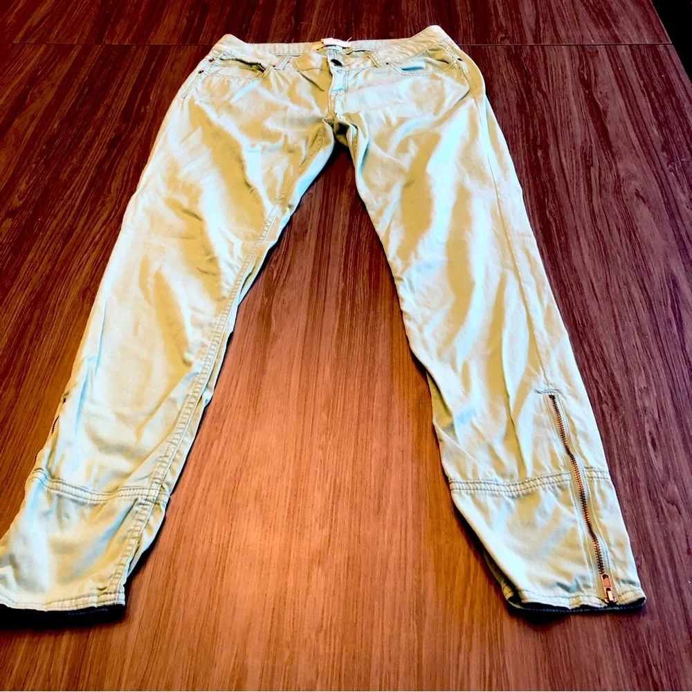 Jeans, Life in progress
